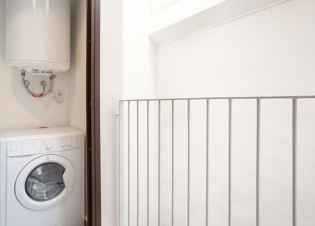 Apbcn Eixample Center Apartment Barcelona Bagian luar foto